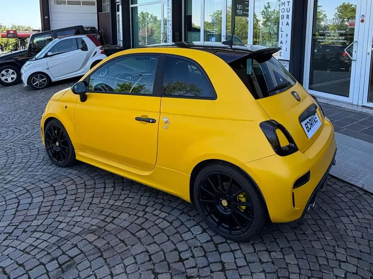 Usata Abarth 595 Competizione 179 CV (131 kW) 2021 Giallo Utilitaria
