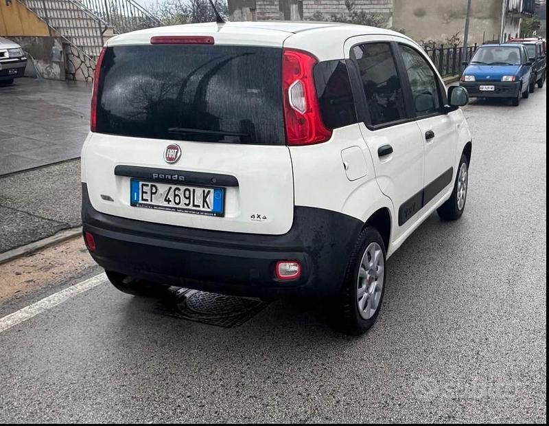 Usata Fiat Panda 75 CV (55 kW) 2013 Bianco Utilitaria