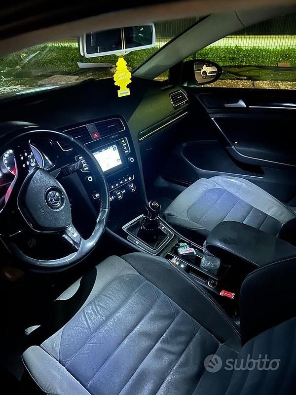 Usata VW Golf VII 110 CV (80 kW) 2014 Nero Berlina