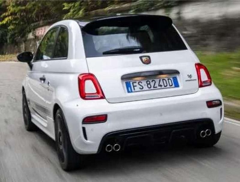 Usata Abarth 595 Competizione 179 CV (131 kW) 2018 Bianco Berlina