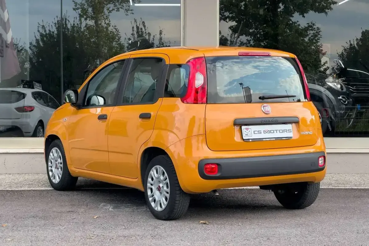 Usata Fiat Panda City Life 70 CV (51 kW) 2021 Arancione Utilitaria
