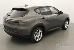 Usata Alfa Romeo Tonale Sprint 190 CV (139 kW) 2024 Grigio vesuvio SUV