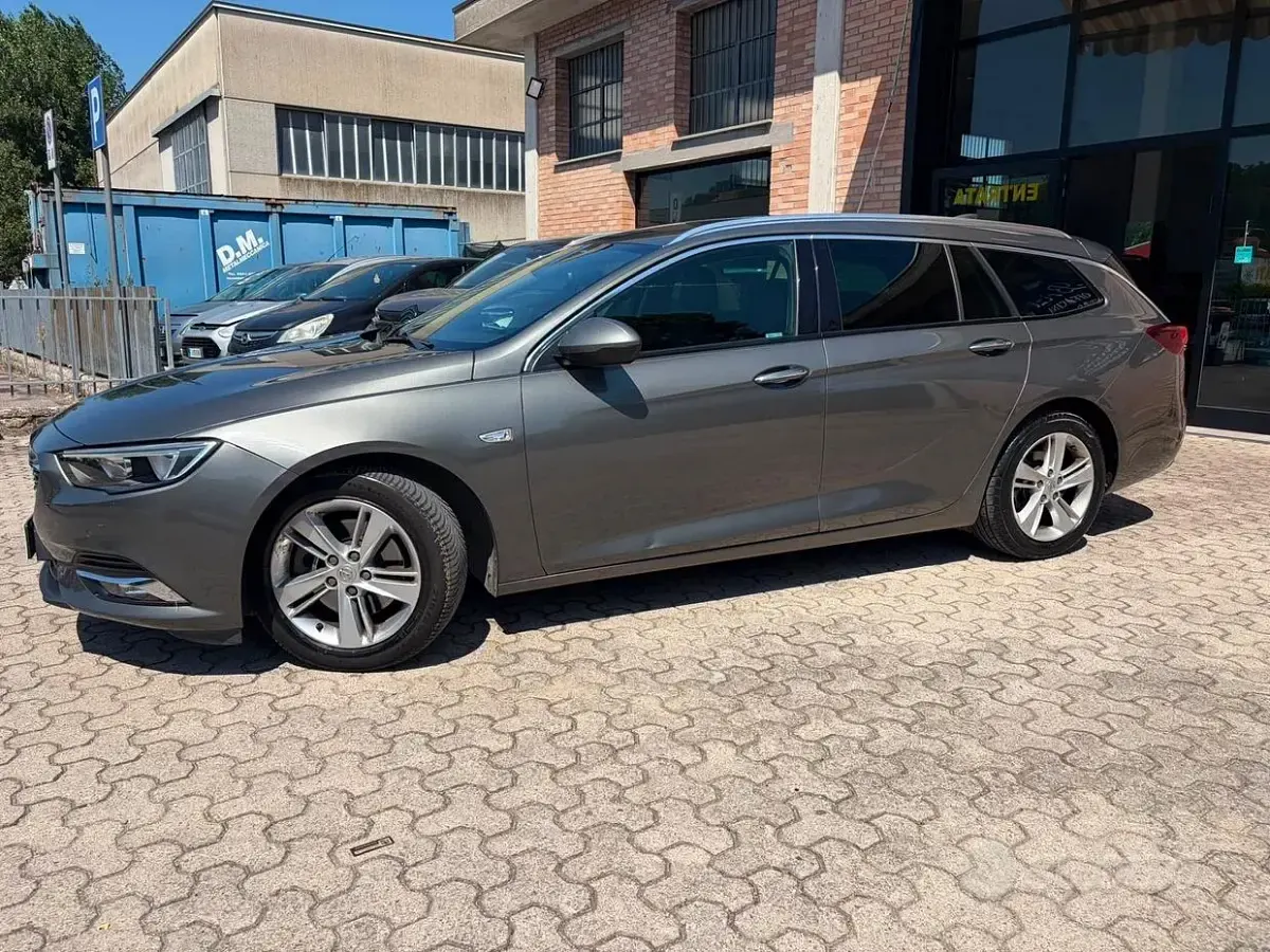 Usata Opel Insignia S 136 CV (100 kW) 2018 Grigio Station wagon