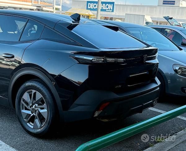 Usata Peugeot 408 Allure 136 CV (100 kW) 2025 Nero Berlina