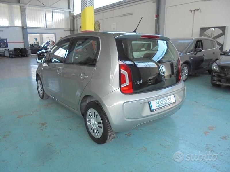 Usata VW up! Move 60 CV (44 kW) 2013 Grigio Utilitaria