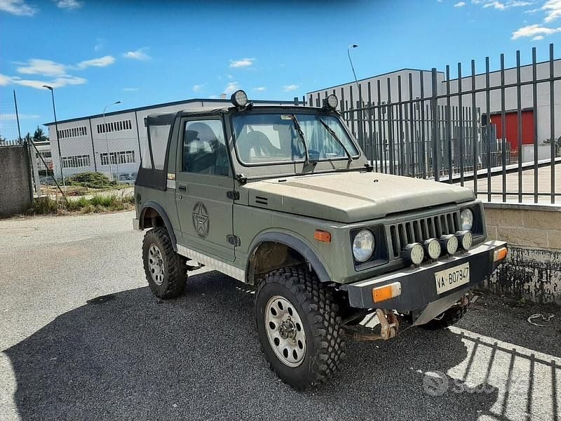 Usata Suzuki Samurai 45 CV (33 kW) 1989 Verde SUV