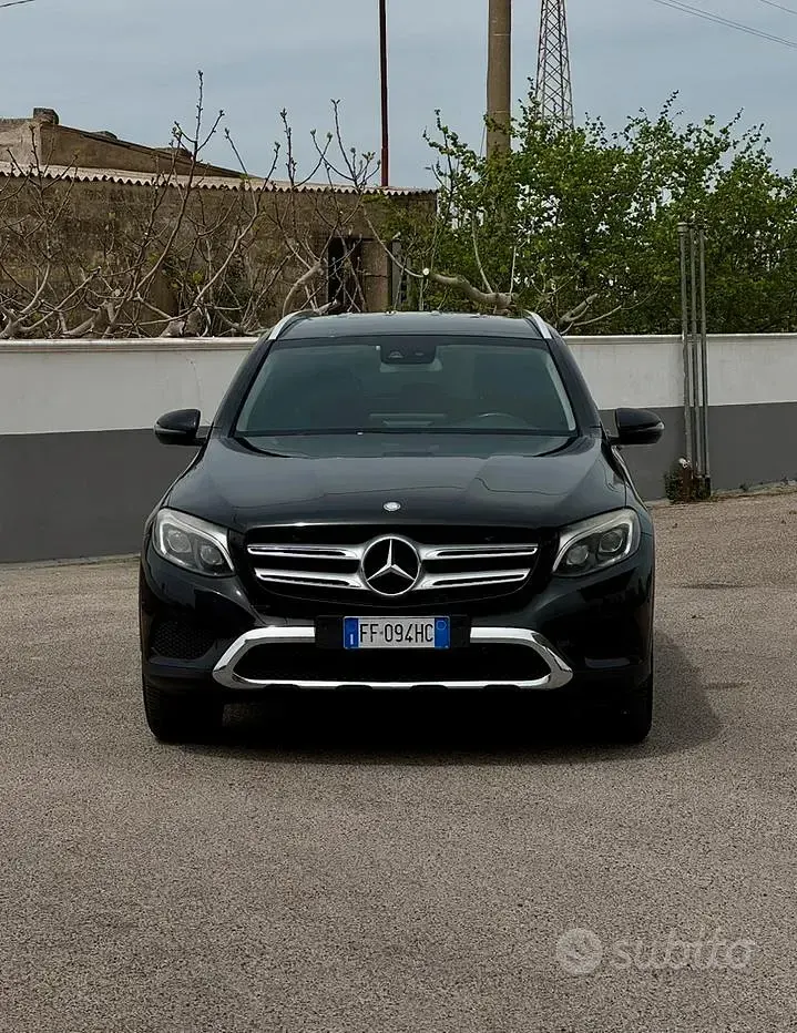 Usata Mercedes GLC250 204 CV (150 kW) 2015 Nero SUV