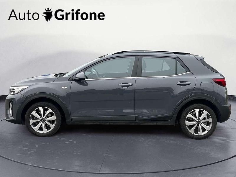 Usata Kia Stonic Style 83 CV (61 kW) 2022 Grigio SUV