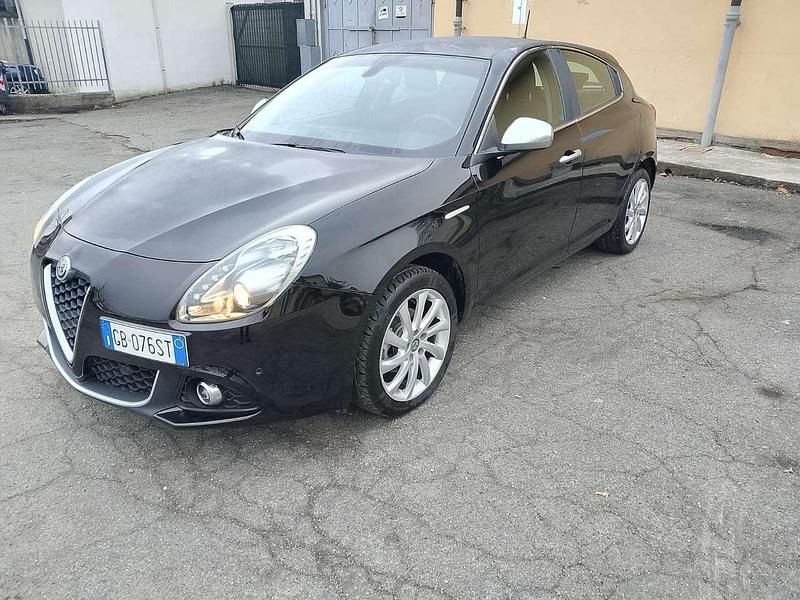 Usata Alfa Romeo Giulietta Sprint 120 CV (88 kW) 2020 Other Utilitaria