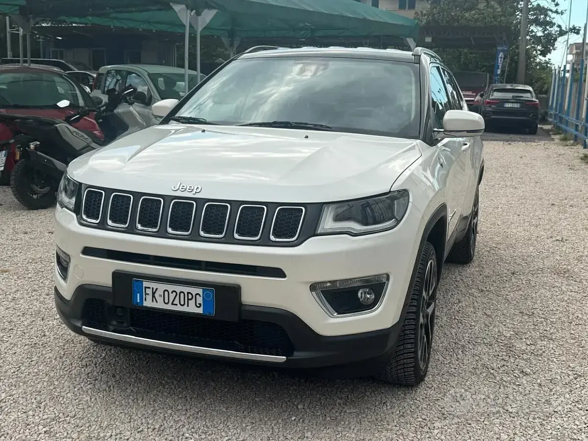 Usata Jeep Compass 140 CV (102 kW) 2017 Bianco SUV