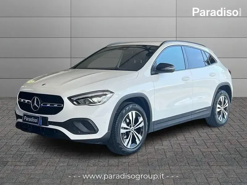 Usata Mercedes GLA200 150 CV (110 kW) 2022 SUV