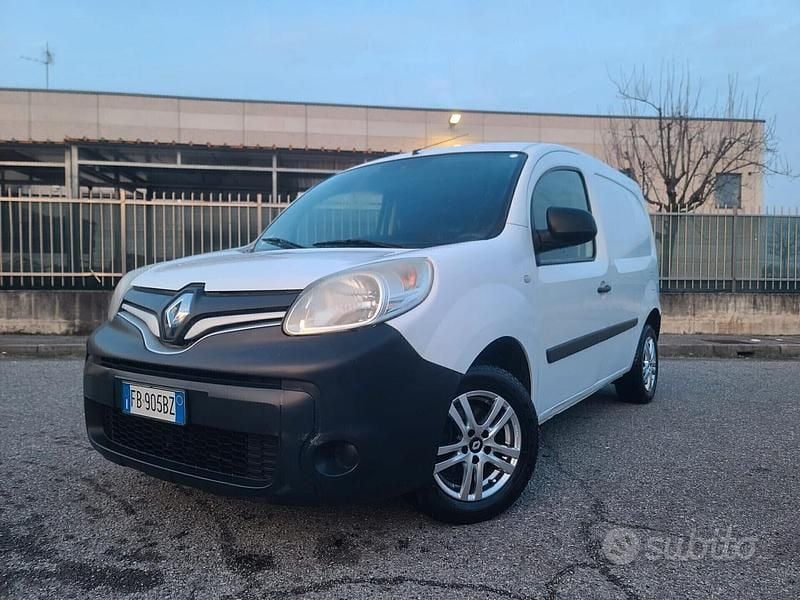 Usata Renault Kangoo 75 CV (55 kW) 2015 Bianco Monovolume