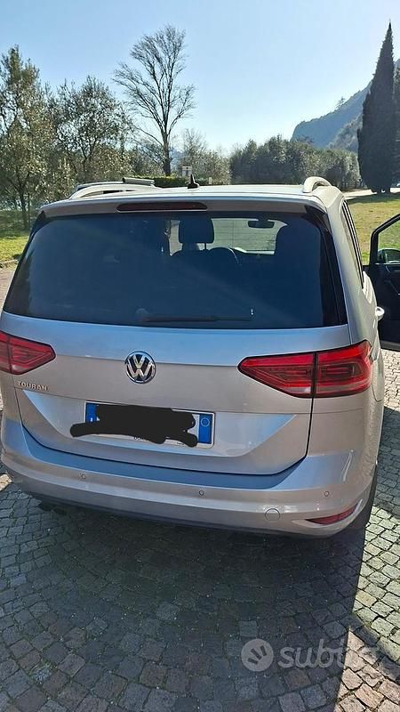 Usata VW Touran 2018 Grigio Monovolume