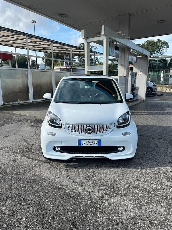 Bianco Usata 2016 Smart ForTwo Cabrio Cabrio | 15.000 € - Immagine 1/4