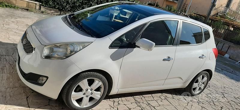 Usata Kia Venga 2011 Bianco Utilitaria