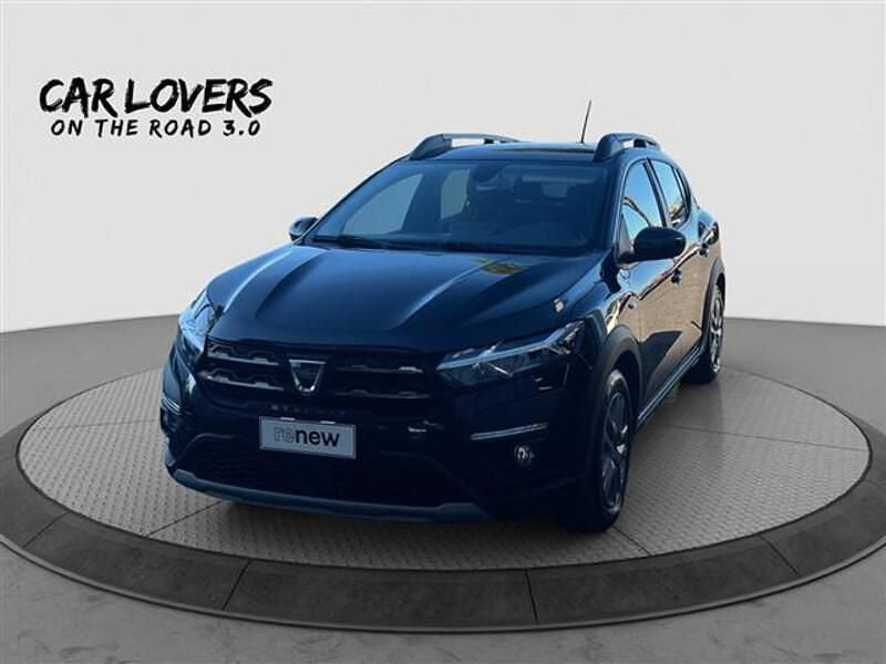 Nero Usata 2021 Dacia Sandero Comfort Due volumi | 12.990 € (Buon prezzo) - Immagine 1/4