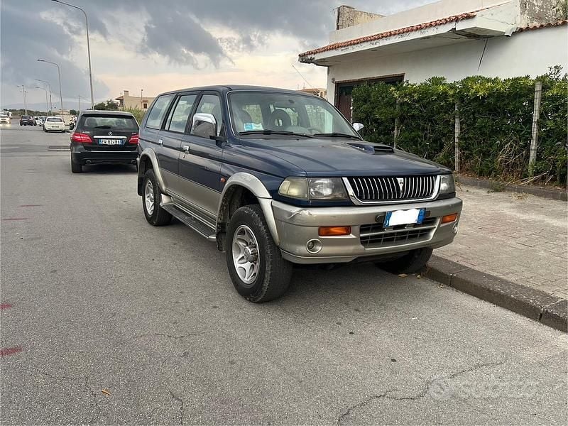 Usata Mitsubishi Pajero Sport 99 CV (72 kW) 1999 SUV