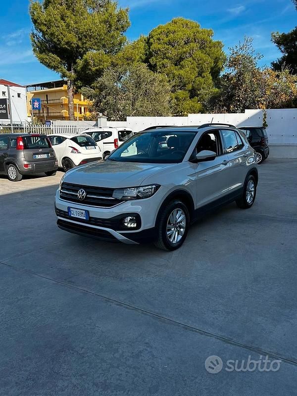 Usata 2023 VW T-Cross Style SUV | 17.900 € (Buon prezzo) - Immagine 1/4