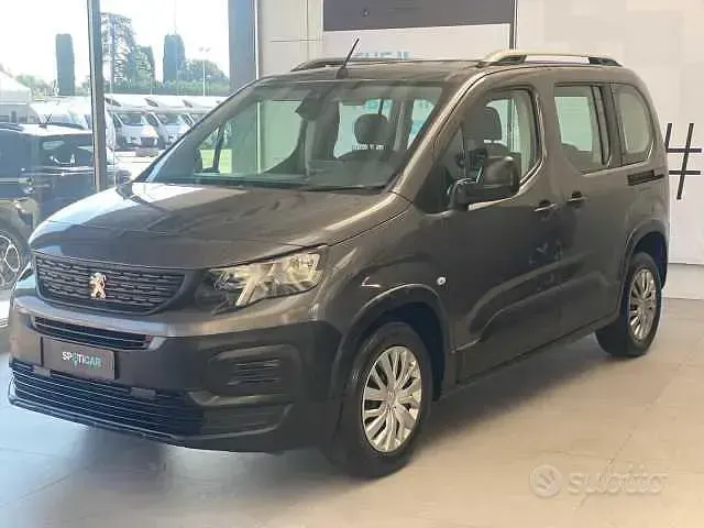 Usata Peugeot Rifter Active 102 CV (75 kW) 2020 Monovolume