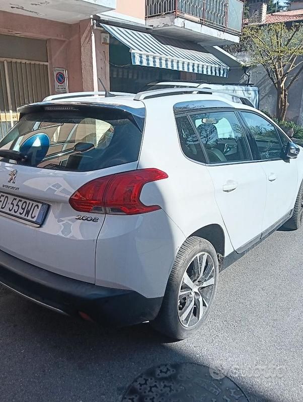 Usata Peugeot 2008 2016 Bianco SUV