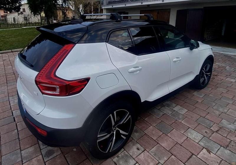 Usata Volvo XC40 R-Design 262 CV (192 kW) 2020 Bianco SUV