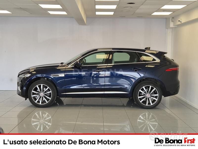 Usata Jaguar F-Pace R-Dynamic 204 CV (150 kW) 2023 Nero SUV