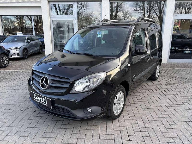 Usata Mercedes Citan 109 90 CV (66 kW) 2017 Nero Station wagon