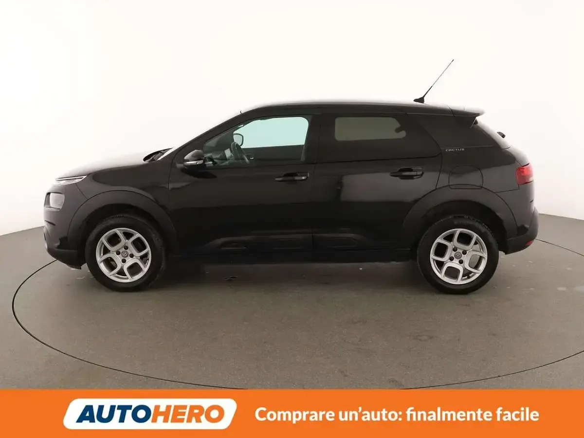Usata Citroën C4 Shine 102 CV (75 kW) 2018 Nero SUV