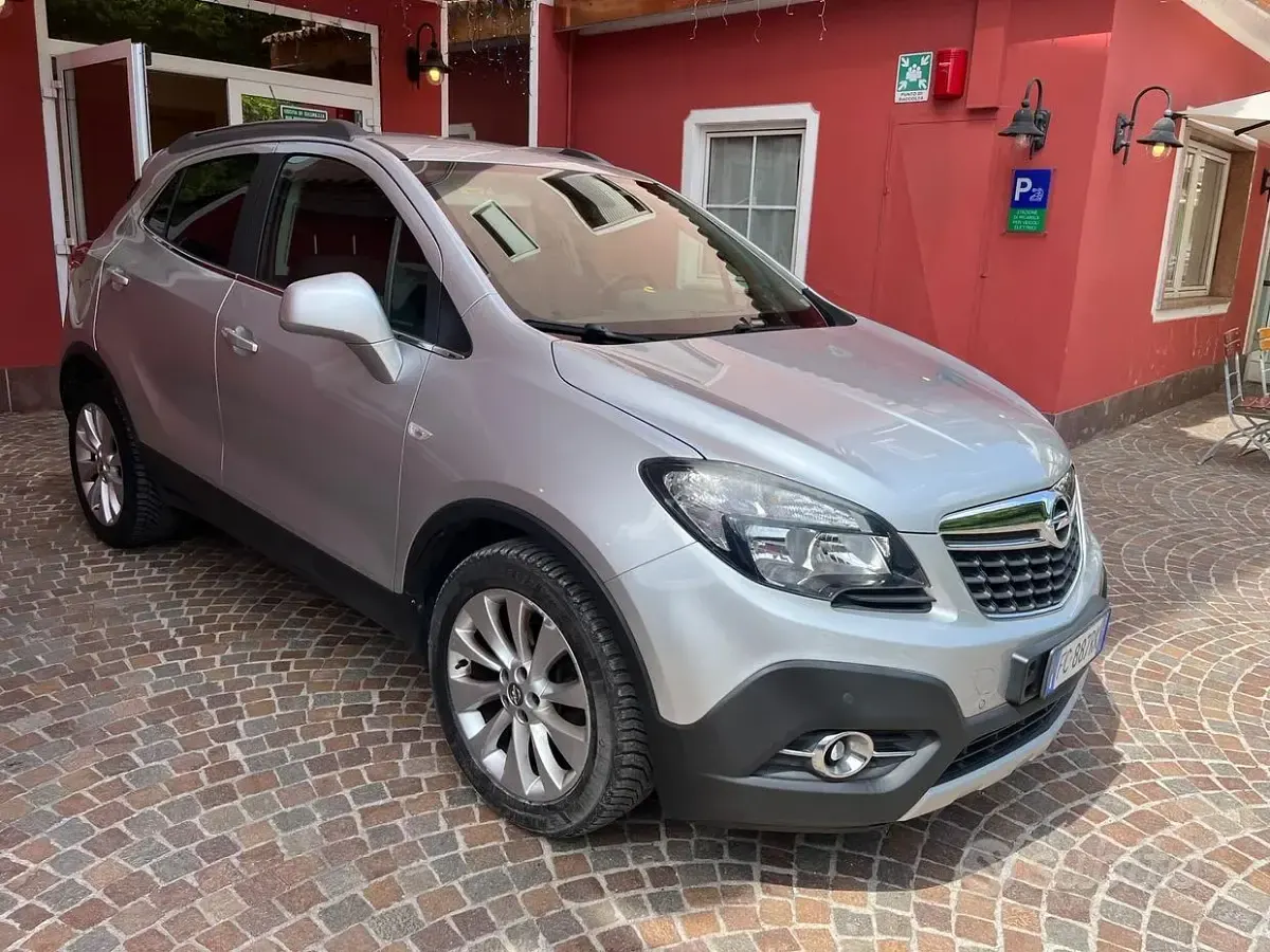 Usata Opel Mokka 136 CV (100 kW) 2016 Grigio SUV