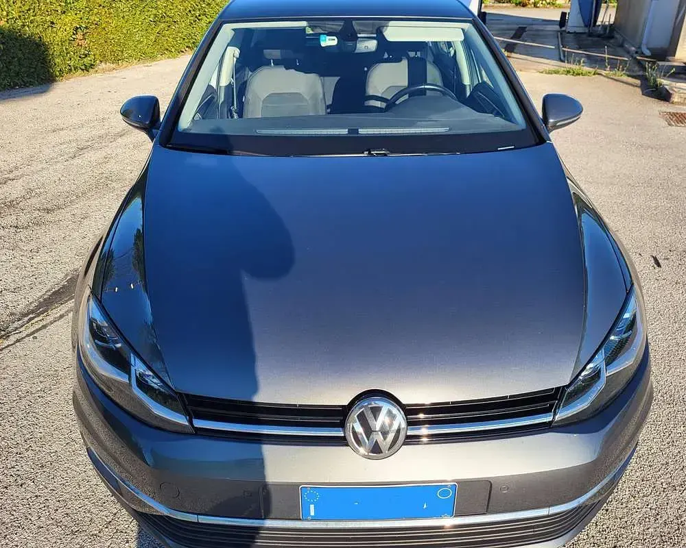 Usata VW Golf VII Highline 116 CV (85 kW) 2019 Berlina