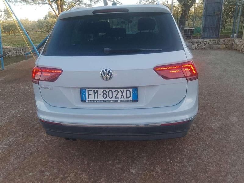Bianco Usata 2018 VW Tiguan Allspace Advance SUV | 13.000 € (Super prezzo) - Immagine 1/4