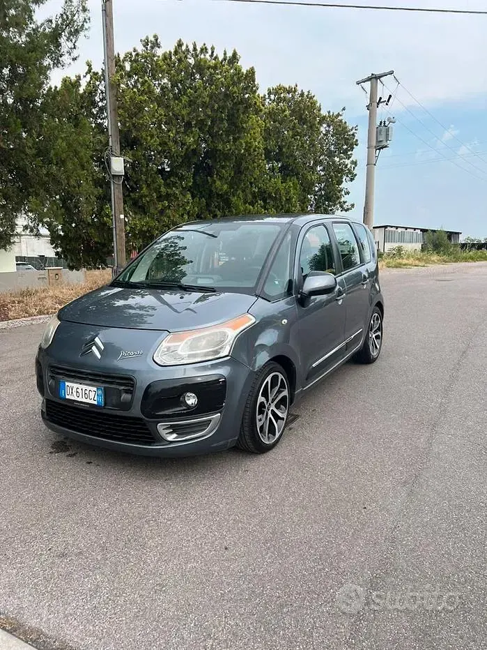 Usata Citroën C3 Picasso 90 CV (66 kW) 2009 Grigio Monovolume