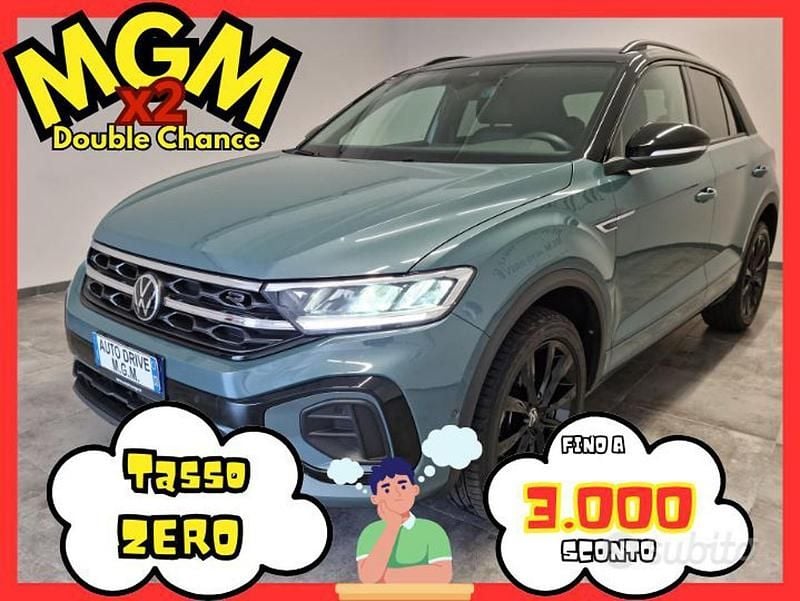 Usata VW T-Roc R-line 150 CV (110 kW) 2023 Bianco SUV