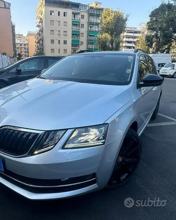 Usata Skoda Octavia 150 CV (110 kW) 2018 Grigio Station wagon