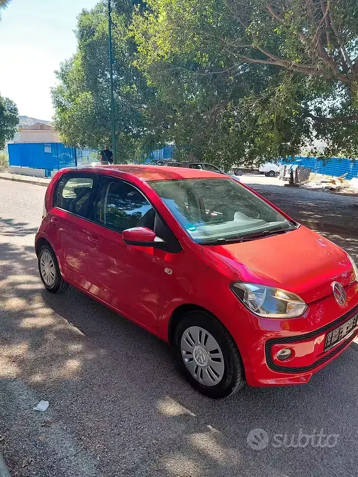 Usata VW up! Move 60 CV (44 kW) 2013 Rosso Utilitaria