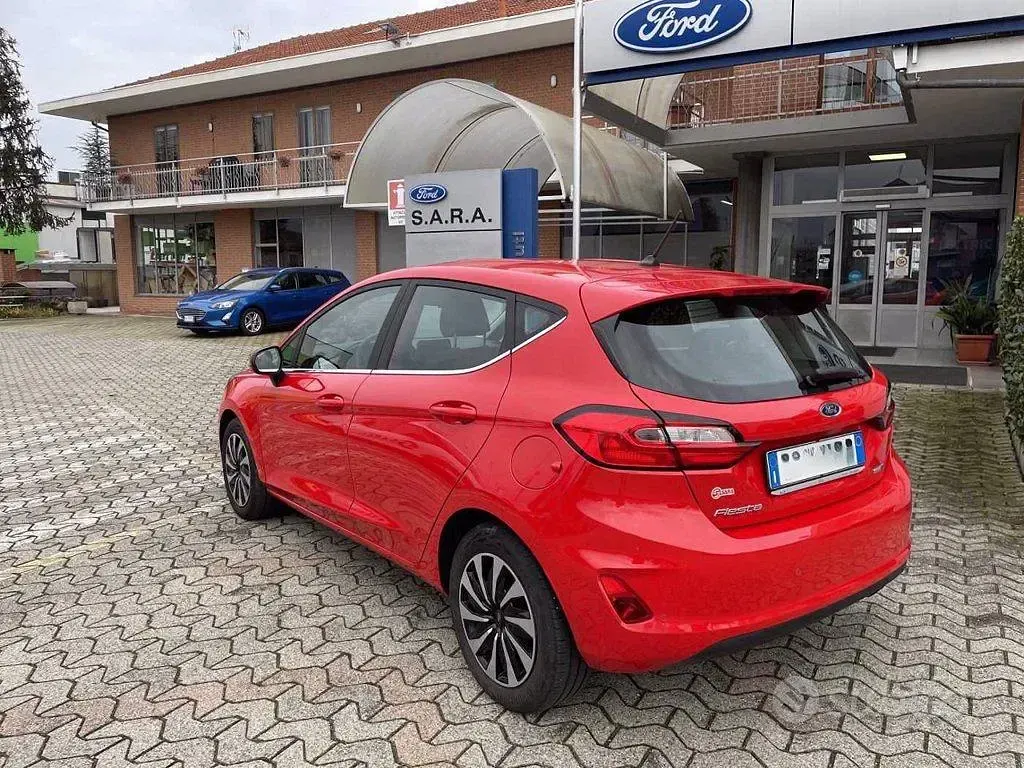 Usata Ford Fiesta Titanium 125 CV (91 kW) 2022 Rosso Utilitaria