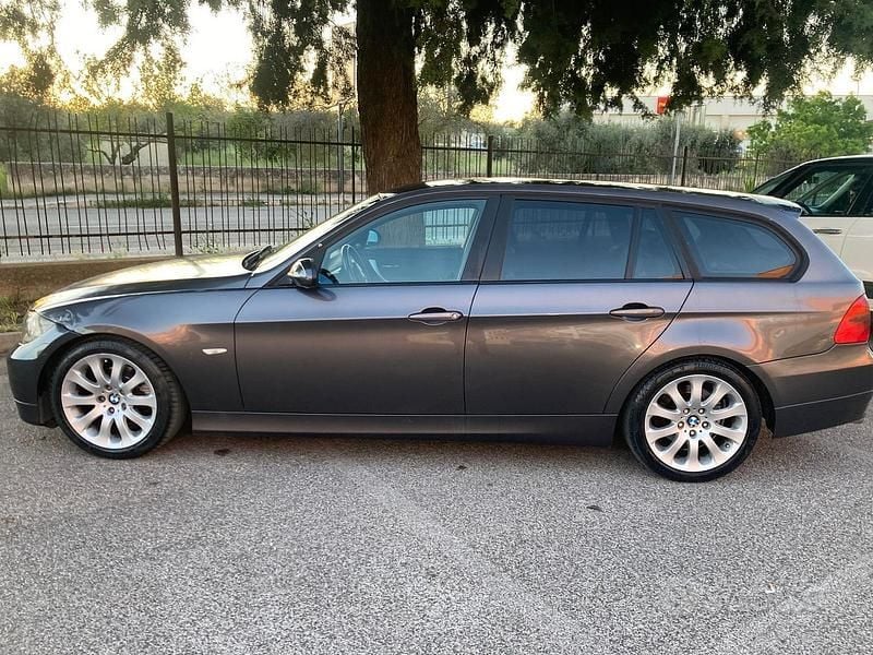 Occasion BMW 320 163 ch (119 kW) 2006 Gris Break