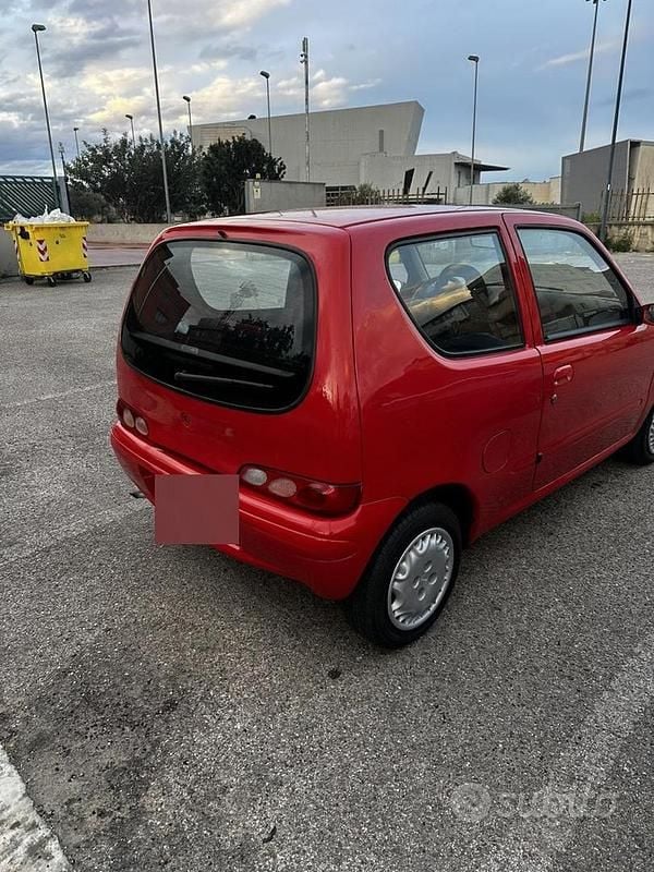 Usata Fiat 600 54 CV (39 kW) 2004 Berlina