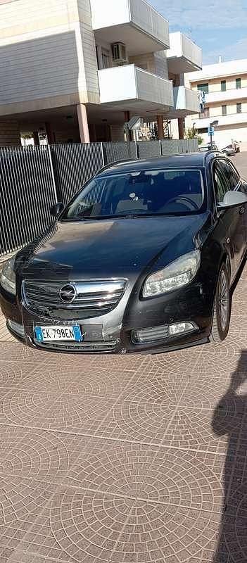 Usata Opel Insignia Cosmo 160 CV (117 kW) 2011 Station wagon