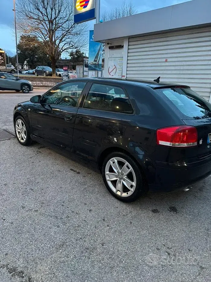 Usata Audi A3 140 CV (102 kW) 2009 Nero Utilitaria