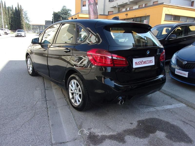 Usata BMW 216 Active Tourer 116 CV (85 kW) 2021 Nero Monovolume