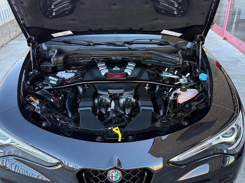 Usata Alfa Romeo Stelvio Quadrifoglio 510 CV (375 kW) 2018 SUV