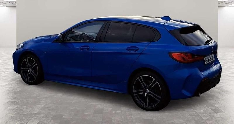 Usata BMW 120 M Sport 190 CV (139 kW) 2022 Blu/azzurro Utilitaria