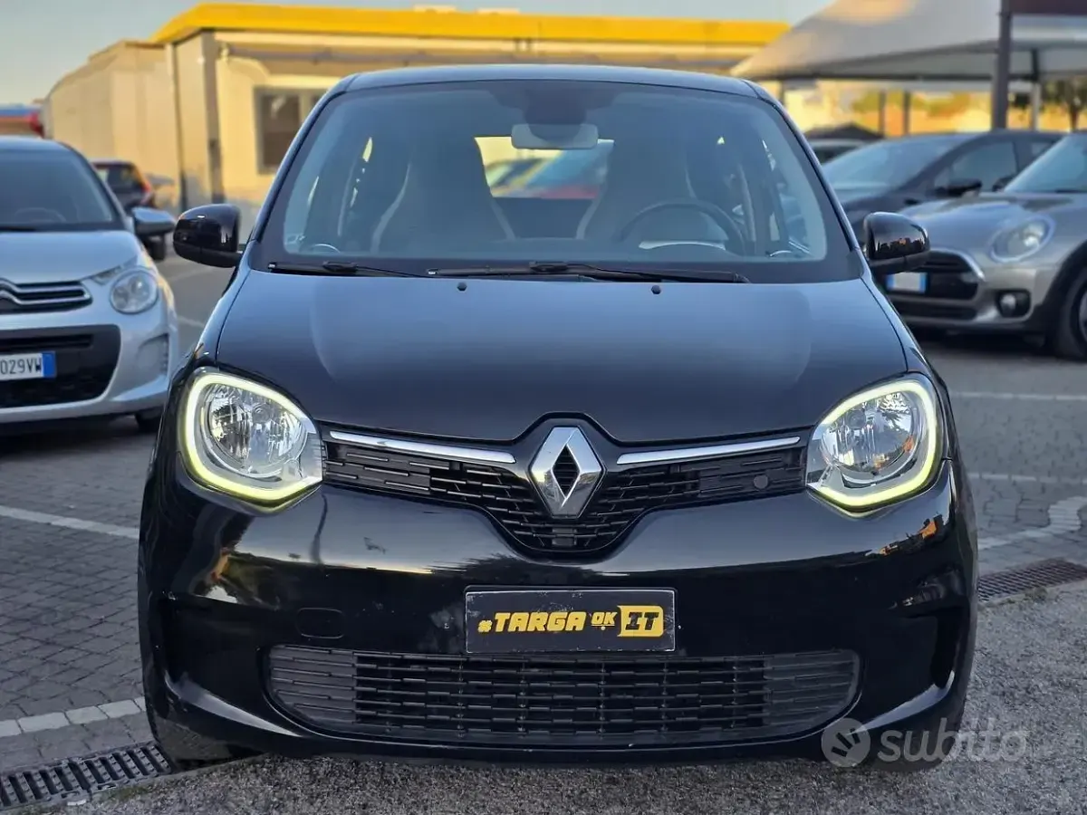 Gebraucht Renault Twingo SE 73 PS (53 kW) 2020 Schwarz Kleinwagen