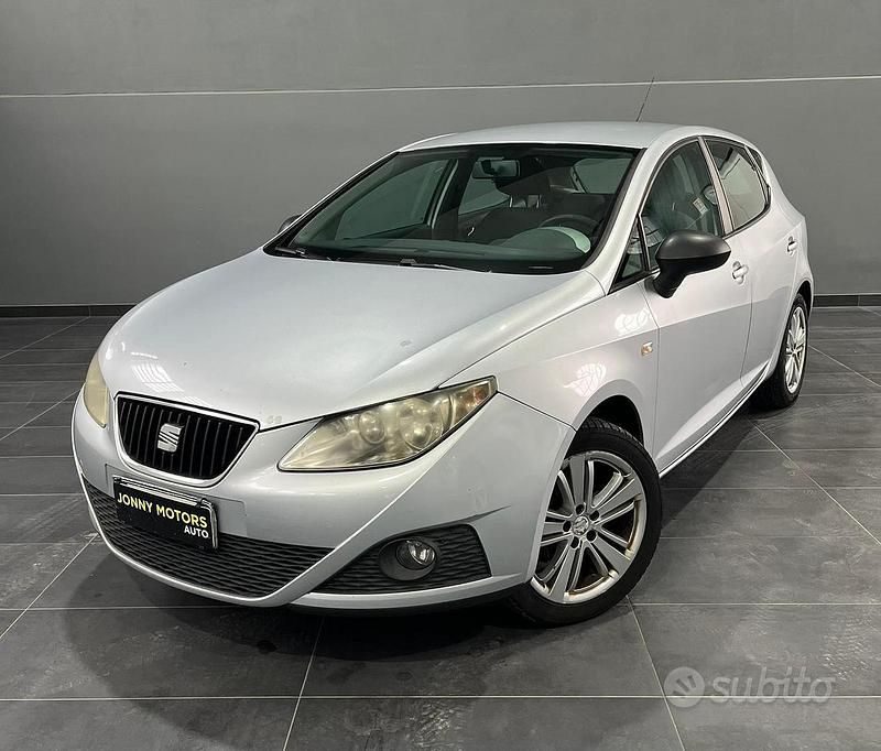 Grigio Usata 2009 Seat Ibiza Due volumi | 2500 € - Immagine 1/4