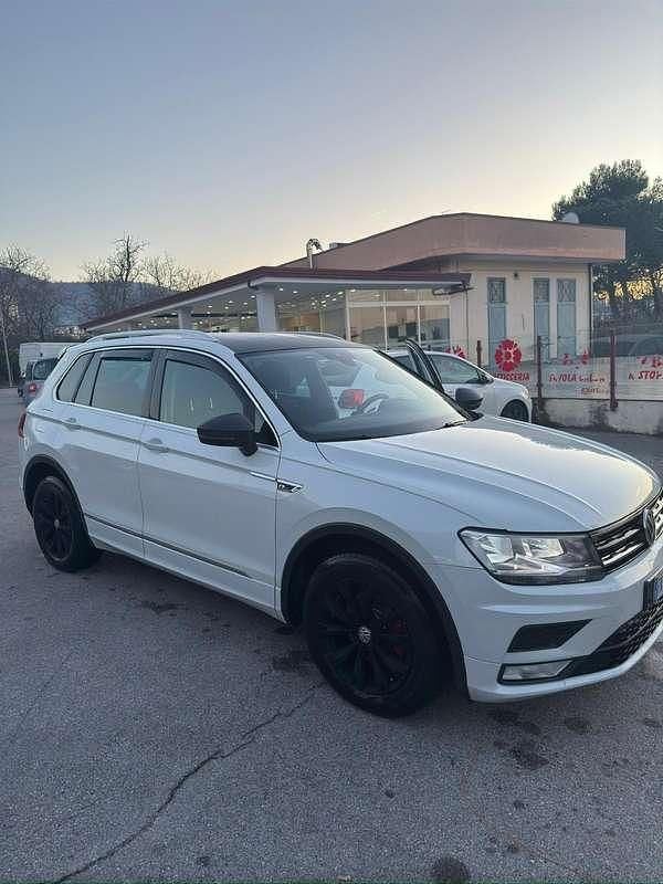 Usata VW Tiguan R-line 177 CV (130 kW) 2017 SUV