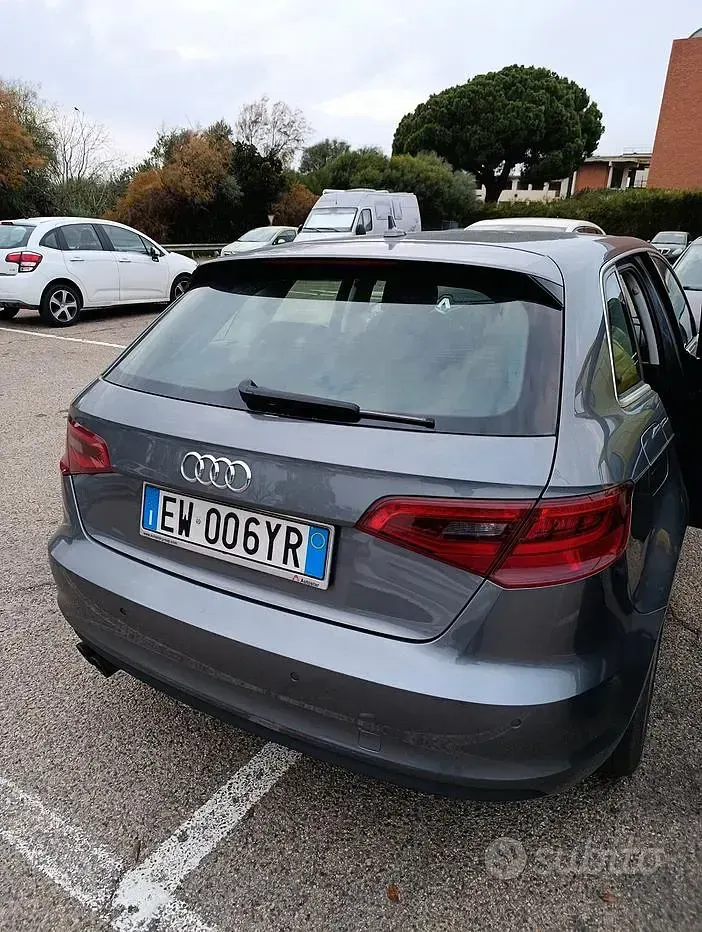 Usata Audi A3 150 CV (110 kW) 2014 Grigio Berlina