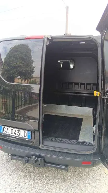 Usata Ford Transit Custom 131 CV (96 kW) 2020 Nero Furgone