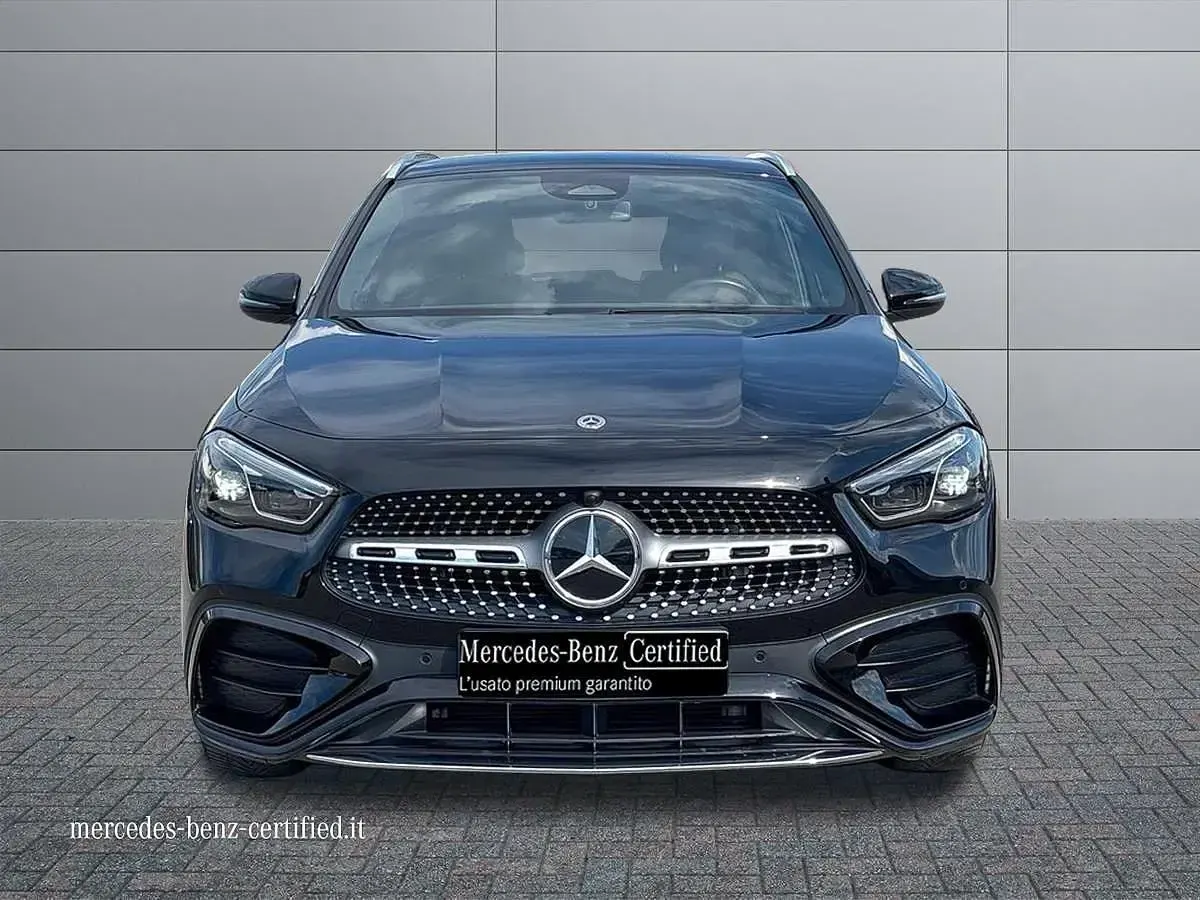 Usata Mercedes GLA200 Advanced Plus 150 CV (110 kW) 2024 Nero SUV