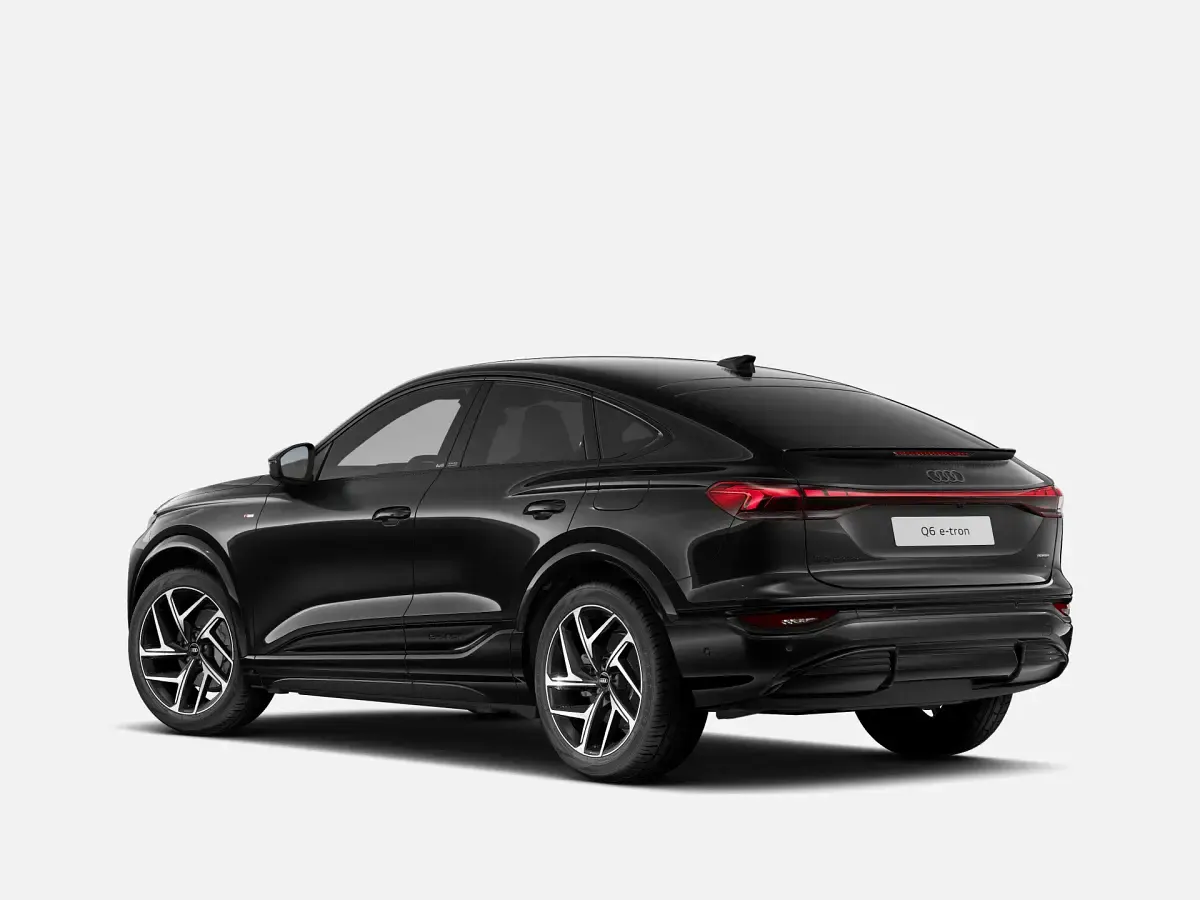Nuova Audi Q6 Sportback e-tron S-Line 119 kW (163 CV) 2026 Nero mythos metallizzato SUV